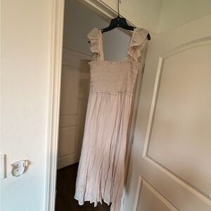 Elegant Cream Sleeveless Dress